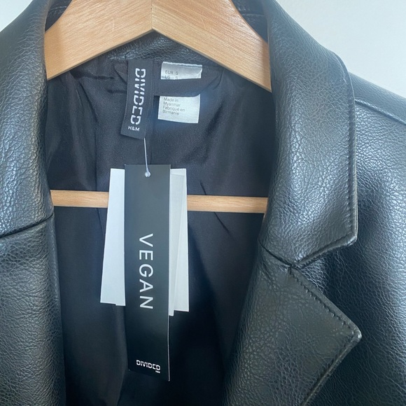 Cropped coated H&M jacket - never worn - Picture 6 of 7